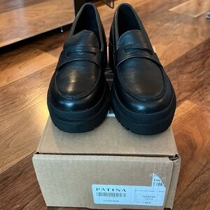 Portland Leather size 6 Zoe Chunky Loafer - brand new in box